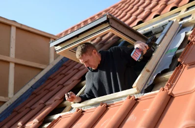Pose de fenêtres de toit Velux à Drulhe